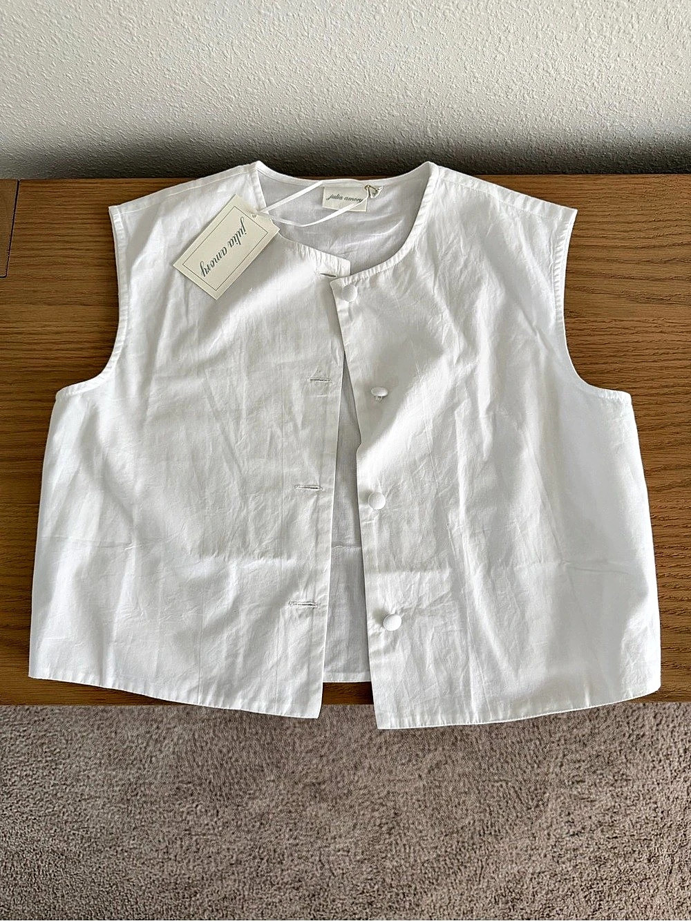 Julia Amory White Button Front Vest Size Small NWT